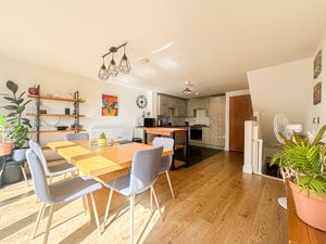 Photo 14- click for photo gallery